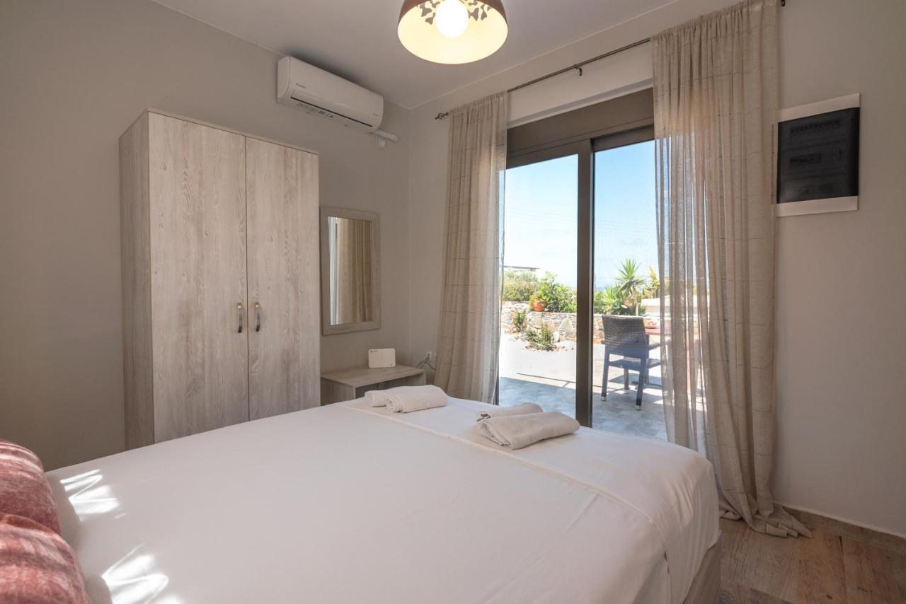 Pink Sand Villas Agios Pandeleimon  Buitenkant foto