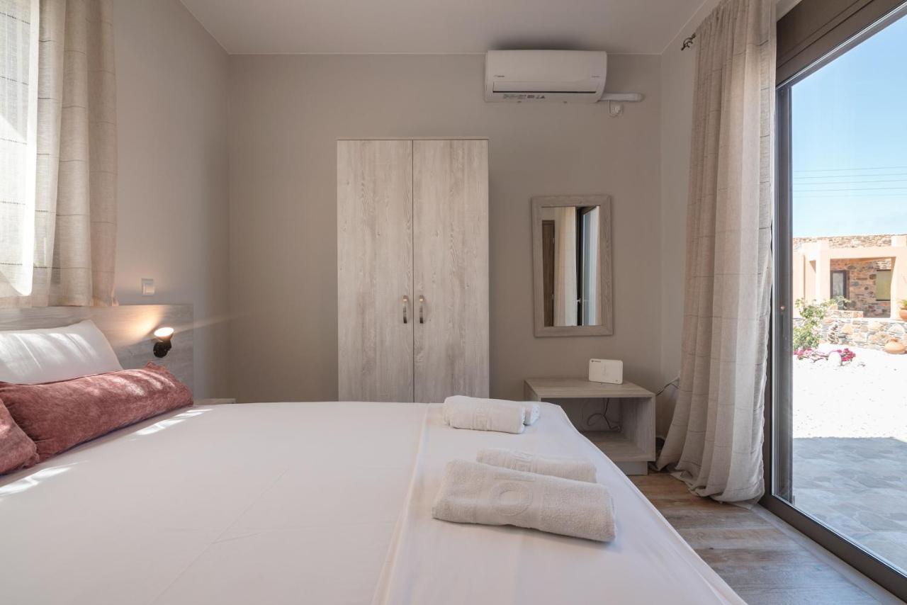 Pink Sand Villas Agios Pandeleimon  Buitenkant foto